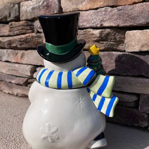 Christmas cookie jar snowman by Fritz and Floyd - Picture 4 of 16